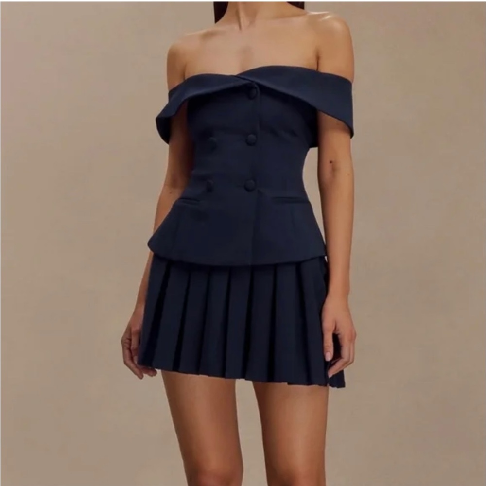 MESHKI Krista Strapless Suiting Top